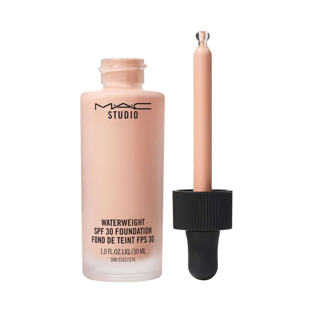 MAC Studio Waterweight Foundation NW25 30 ml