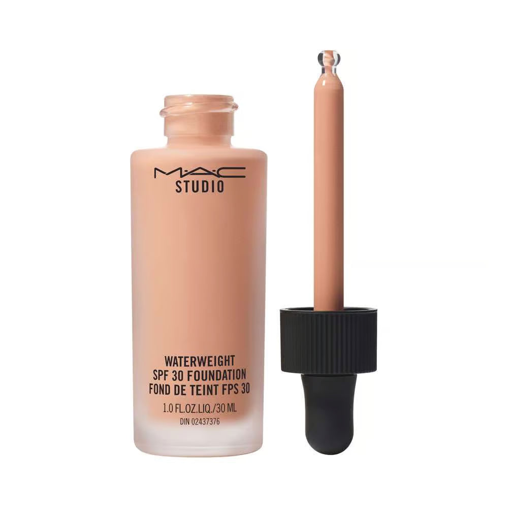 MAC Studio Waterweight Foundation NW35 30 ml