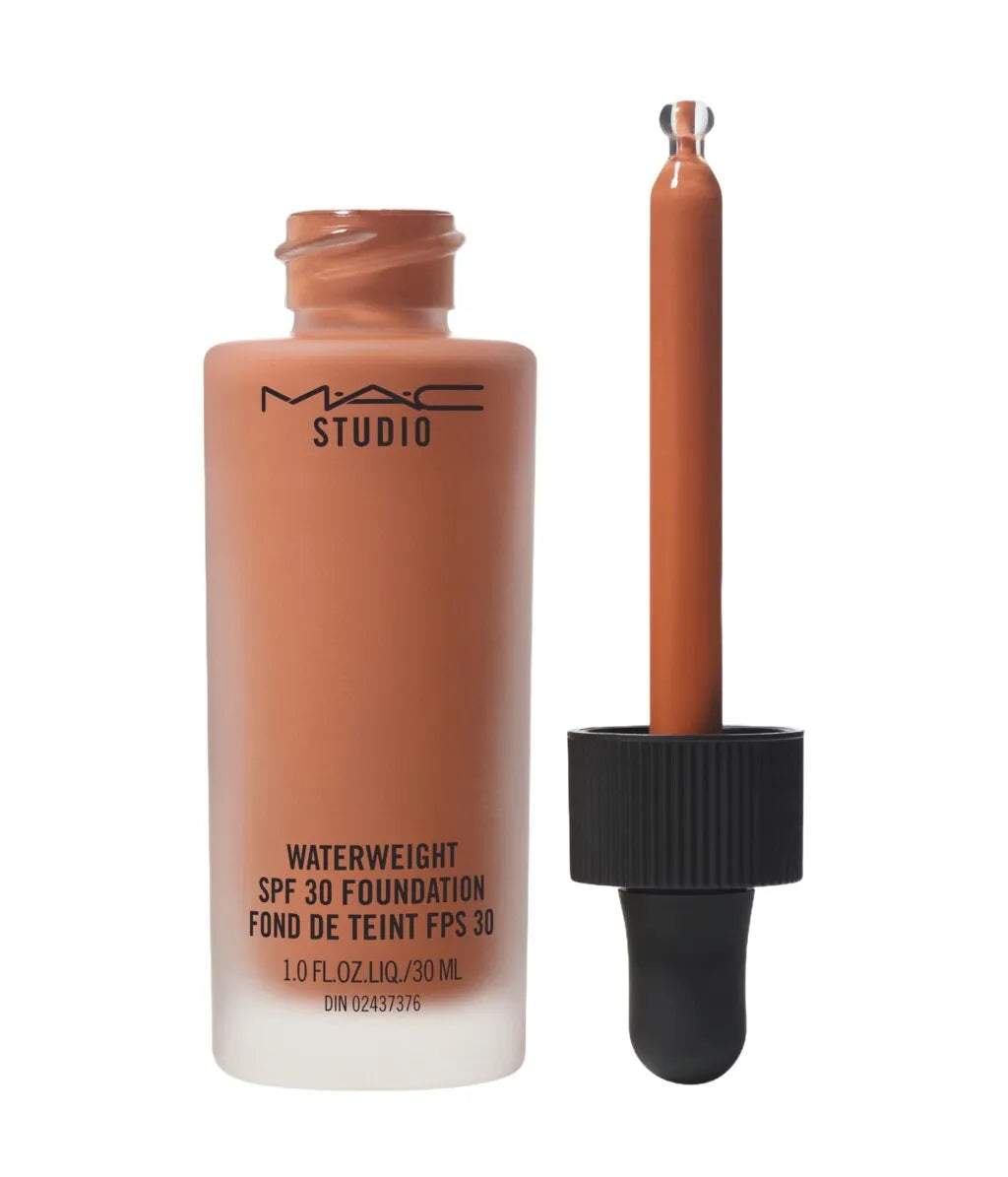 MAC Studio Waterweight Foundation NW50 30 ml